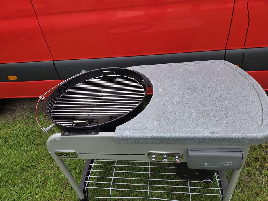Grill Weber gazowy