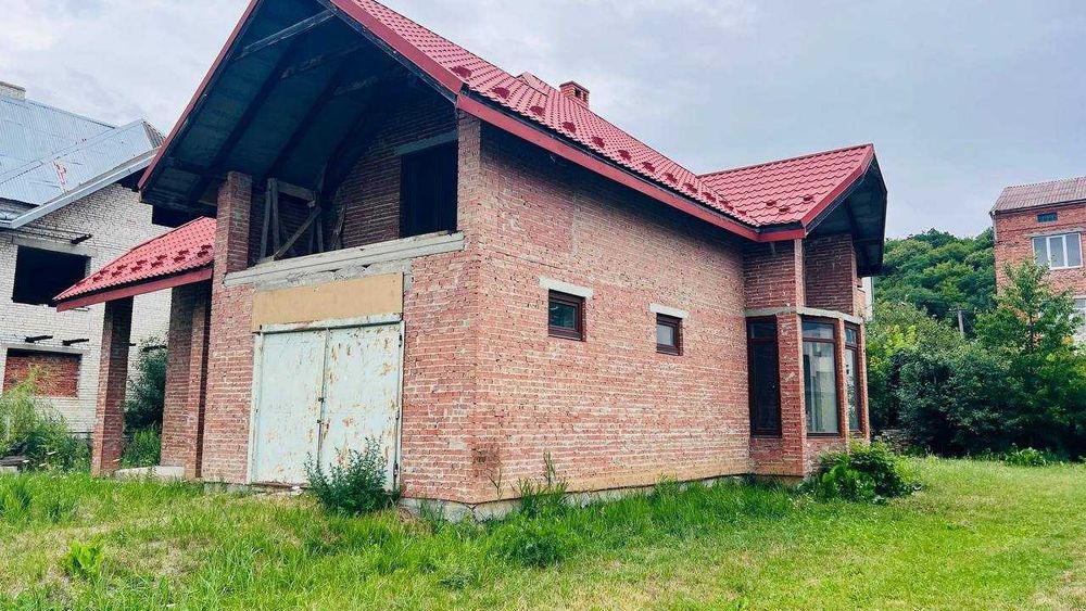 Продаж  окремостоячого будинку у Винниках по вул. Богдана Лепкого