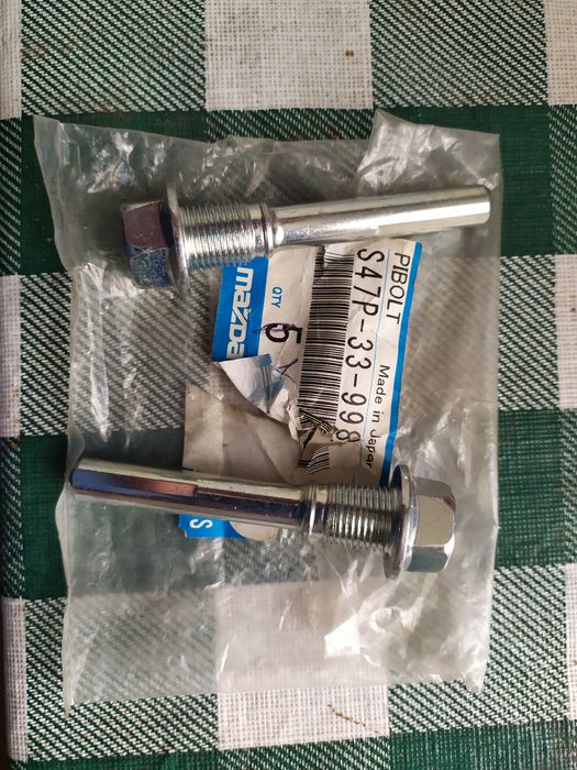 Направляюча переднього супорта MAZDA CX7 CX9 S47P-33-998