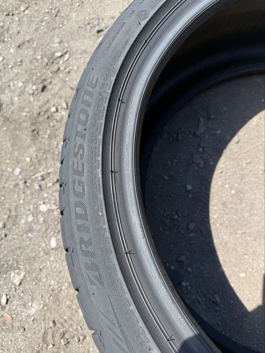 225/40 R19 Bridgestone Potenza S001 /2021рік/літо/4шт./