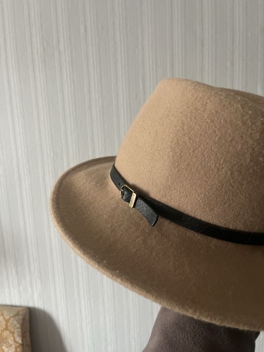 Капелюх шляпа бежева