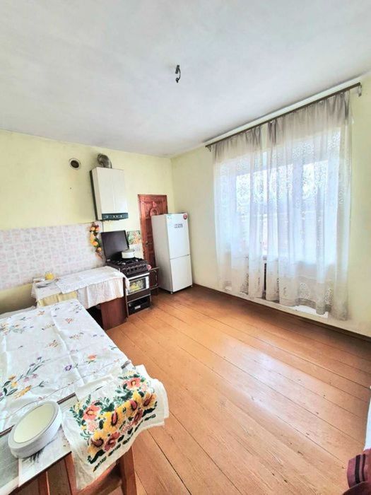 Продам добротний та міцний будинок в місті Бобринець.