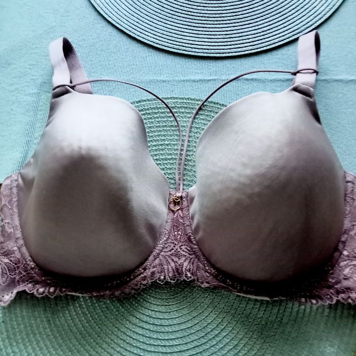 Biustonosz duży, liliowy Esotiq 75G