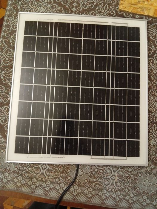 Солнечная понель 24 вольта 20 Ват