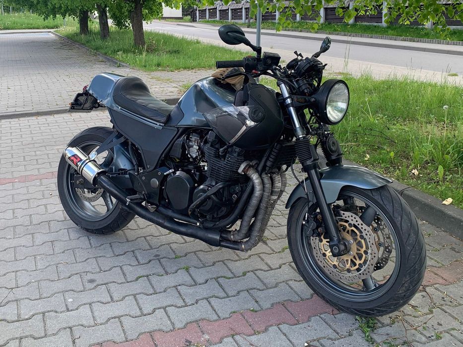 Kawasaki ZR Kawasaki ZR-7 Cafe Racer 2003 zadbany bezwypadkowy