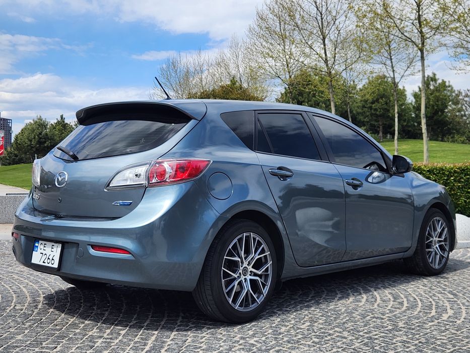 Mazda 3 (2.0 SkyActive)