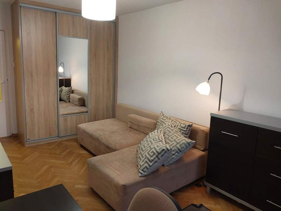 Poznań Osiedle Przyjaźni, świetna  lokalizacja, odświeżone umeblowane, 1piętro