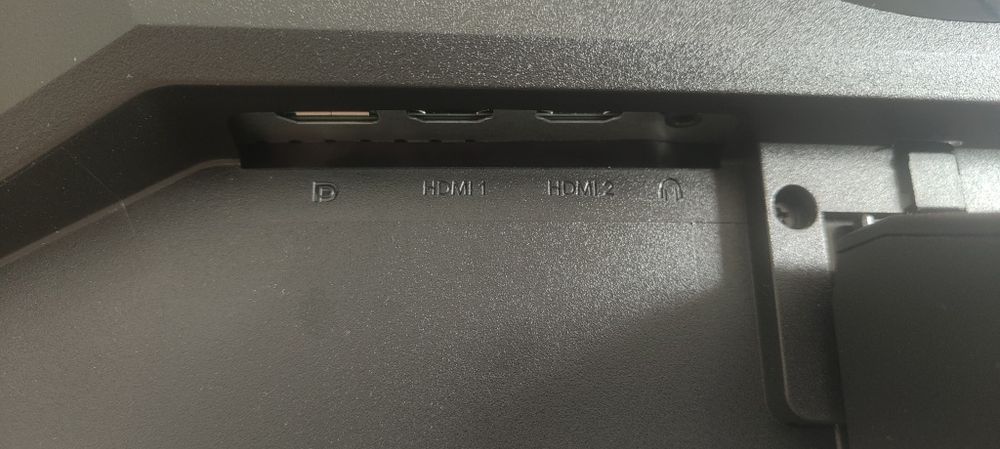 Monitor curvo 27" AOC Gaming Novo