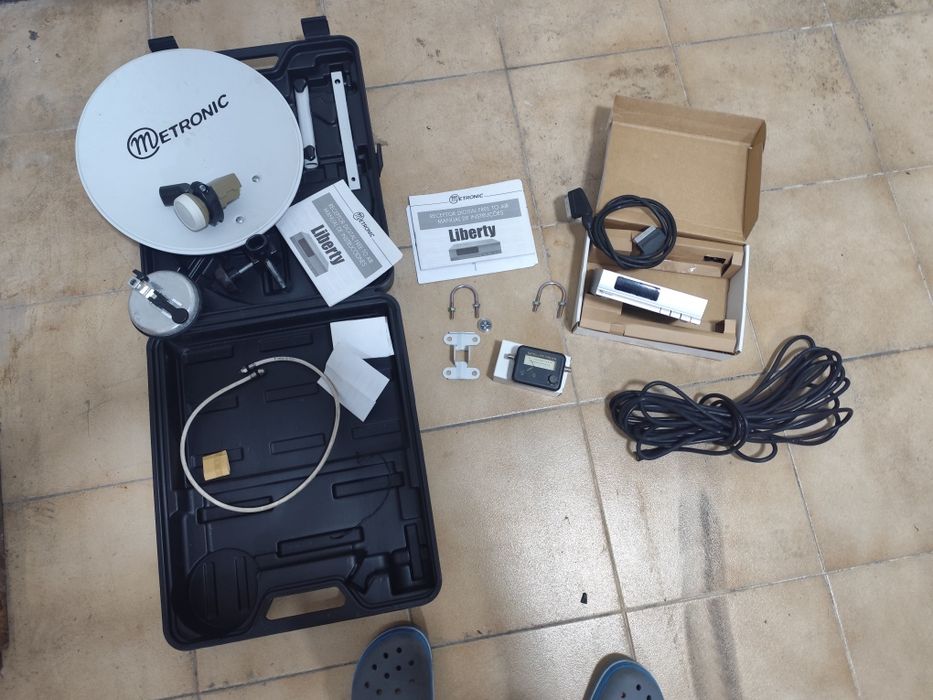 Recetor digital satélite TV portátil (antena parabólica)