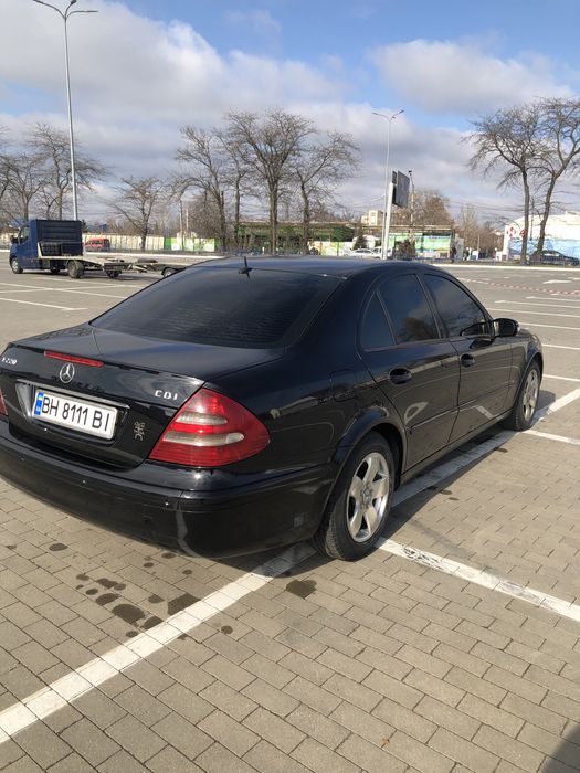 Продам Mercedes  Benz e211 2.2 cdi