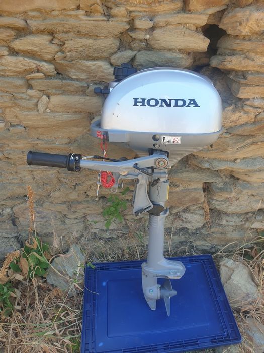 Honda BF 2.3 D com documentos
