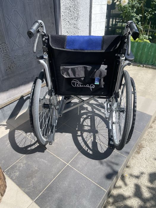 Інвадідна коляска