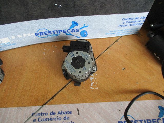 Motor da comporta da sofagem BMW 5 (E39)