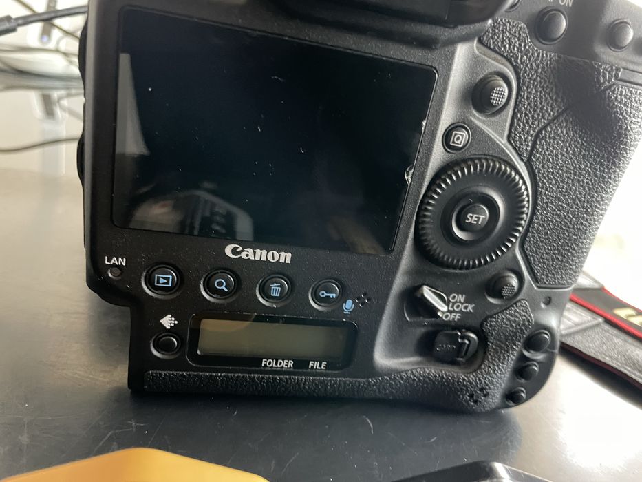 Canon 1D X  em excelente estado
