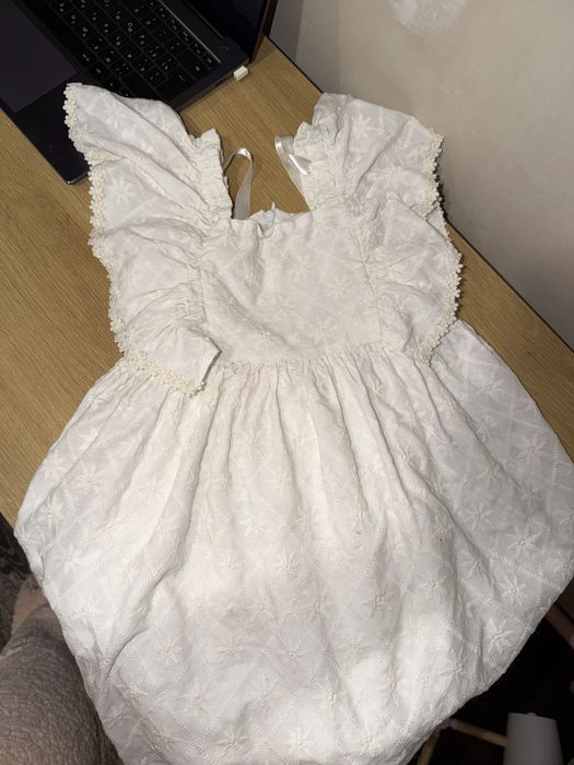 Белое платье для девочек