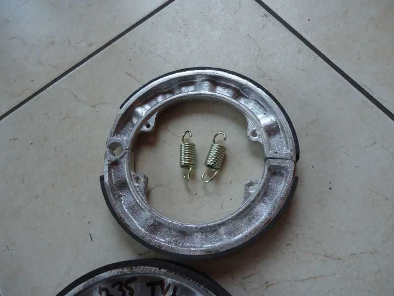 BMW R35 - Szczęki Hamulcowe Przód, Nowe