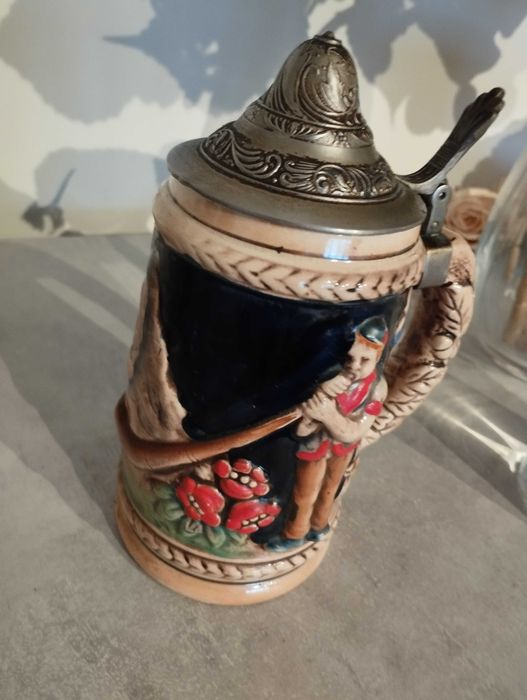 2 Swiss ceramic mugs447455919017840644