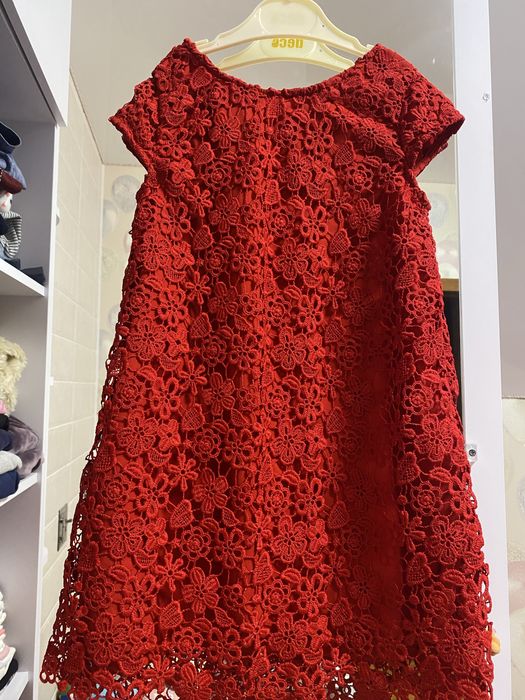 Платье из кружева H&M 128 (7/8г)