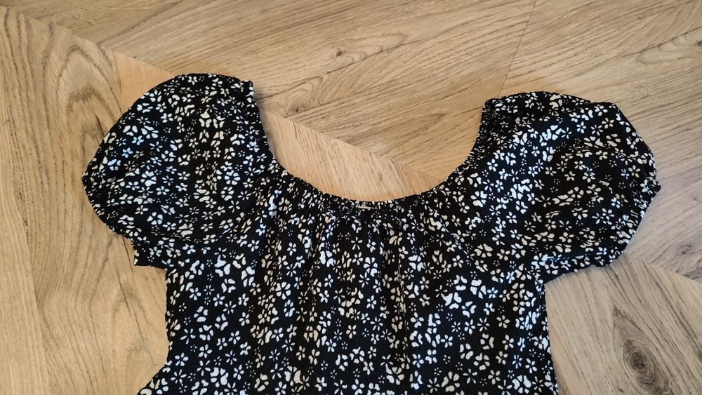 Sukienka Zara rozm. 140