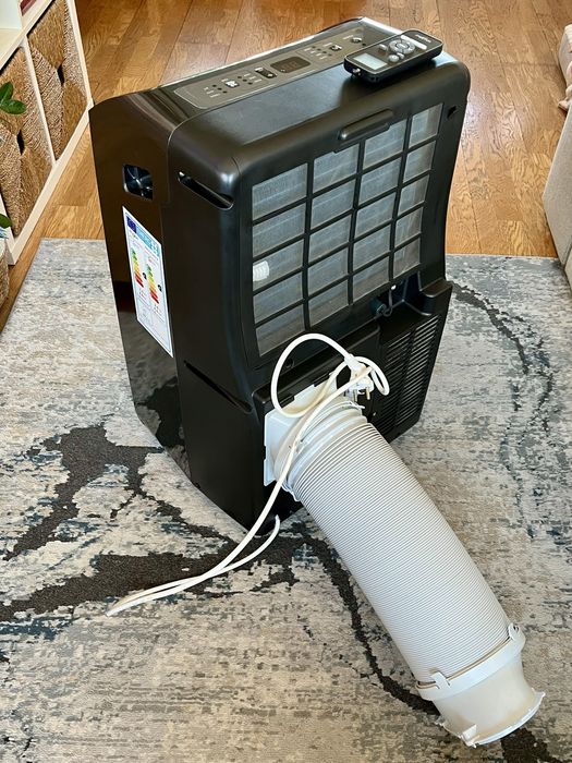 AC portatil Whirlpool pacf212hp w de 12000  btu's,garantia ate 2029.