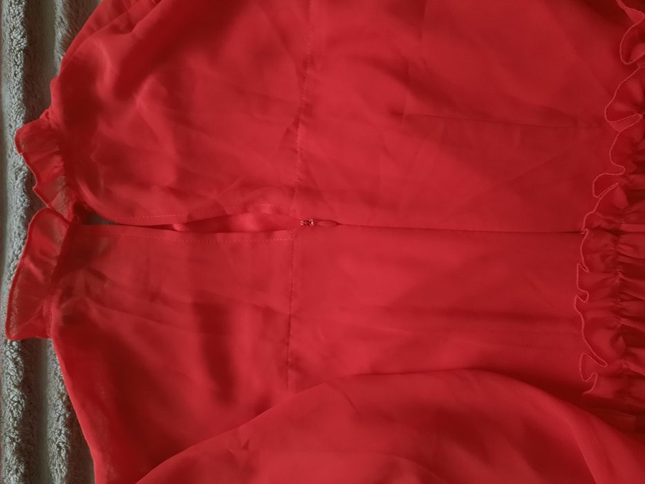 Красива легка сукня