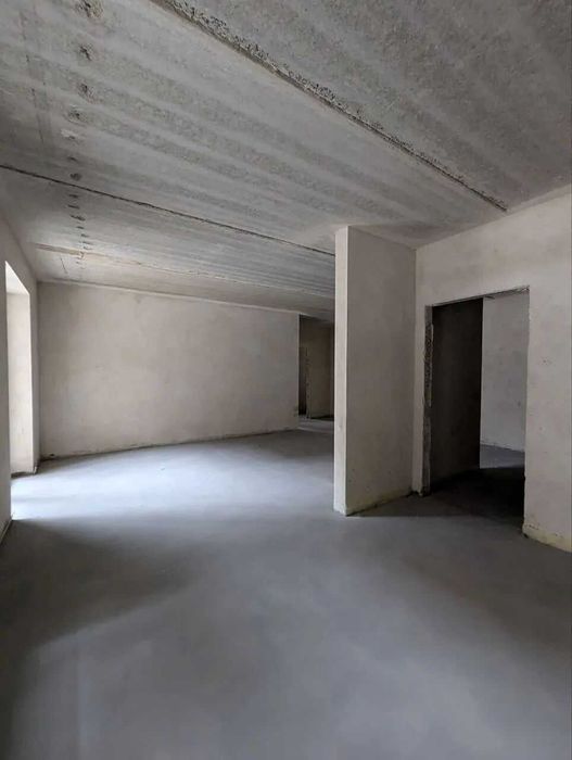 Готова 2-к. квартира з власним патіо ЖК Долішній