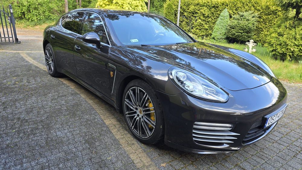 Porsche Panamera