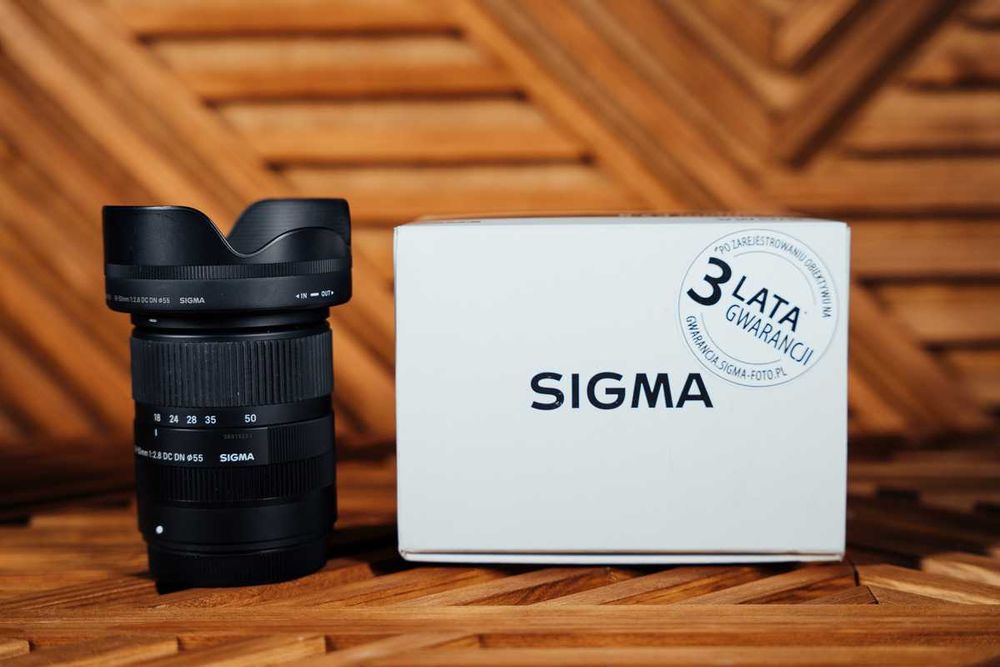 Sigma 18–50 mm f/2.8 DC DN Fuji Fujifilm X bardzo dobry stan