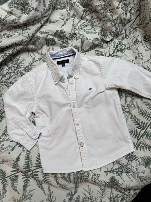 Biala koszula tommy