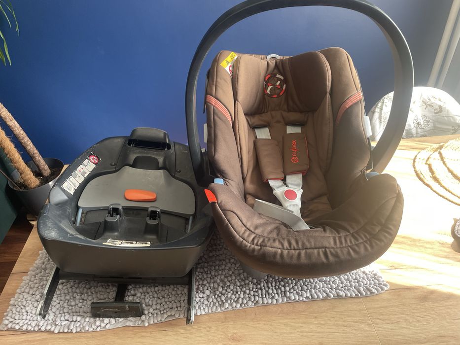 Fotelik nosidełko samochodowy Cybex Aton 4 + baza