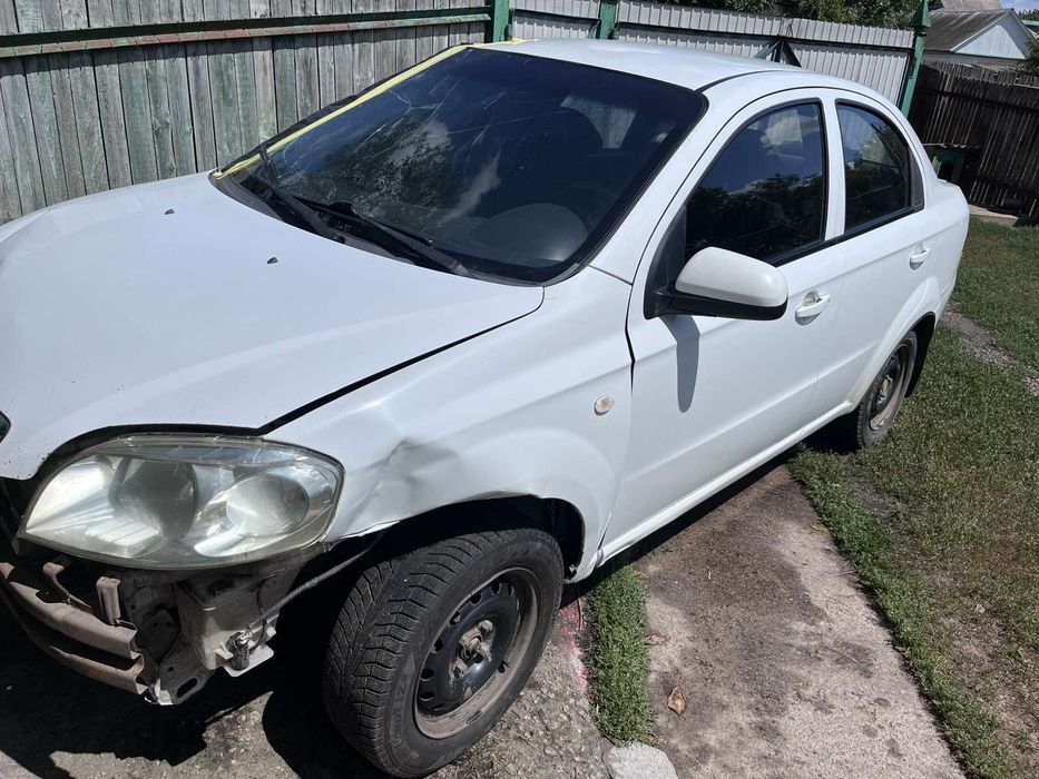 Продам автомобіль VIDA
