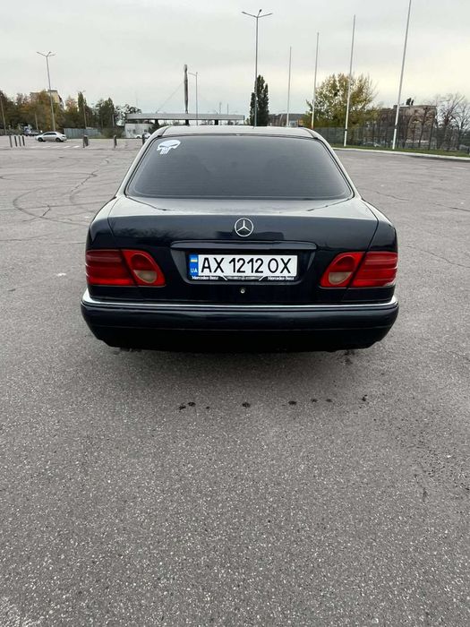 Mercedes-Benz E-Class 1998
