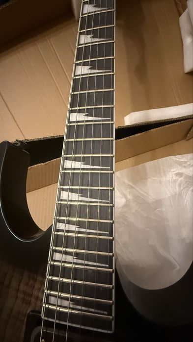 Guitarra eletrica 6 cordas Modelo: ibanez GRG320FA-TKS (Nova / Na Caixa)