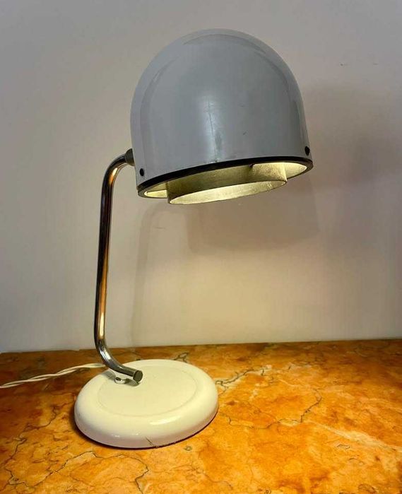 Candeeiros antigos e mid-century, de mesa, leitura e secretária