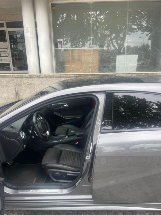 Mercedes A180d caixa automática  em excelente estado
