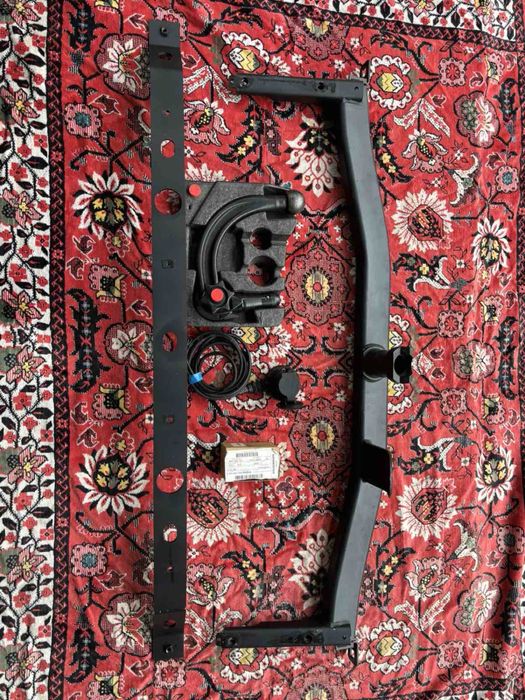 Продам фаркоп/прицепное Volkswagen Caddy