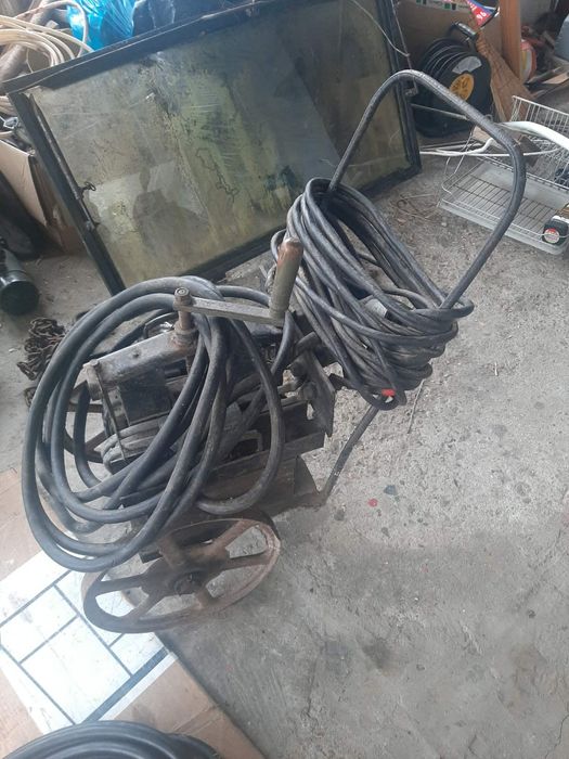 Spawarka transformatorowa prawdopodobnie na miedzi