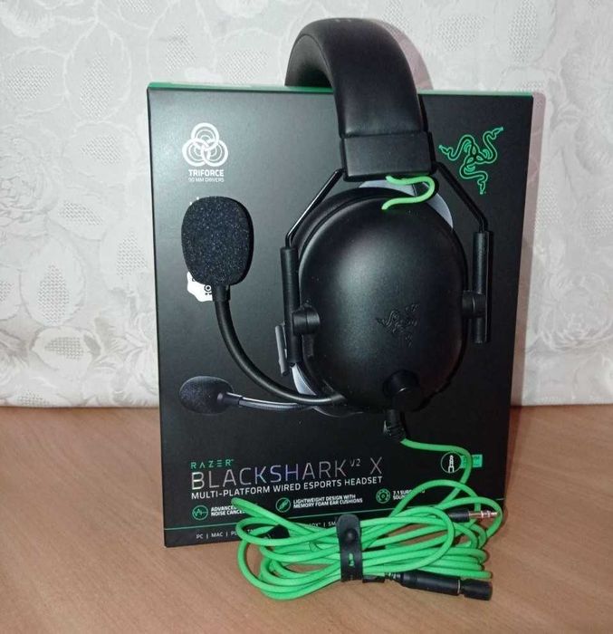 Геймерські навушники Razer BlackShark V2 X