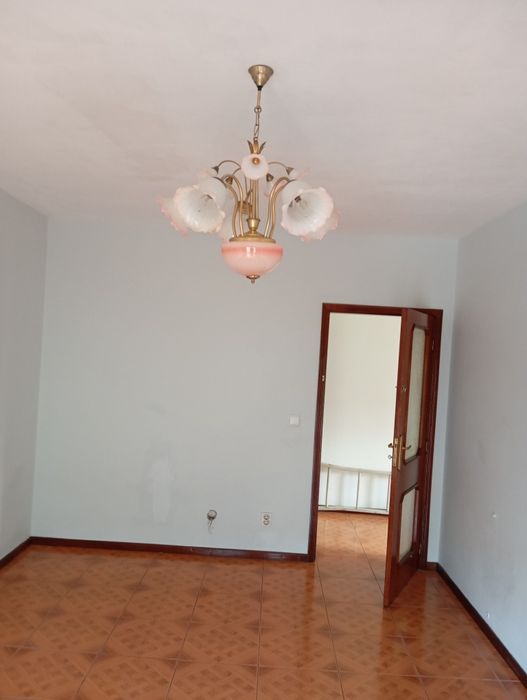 Arrendo andar moradia T2 em penhalonga