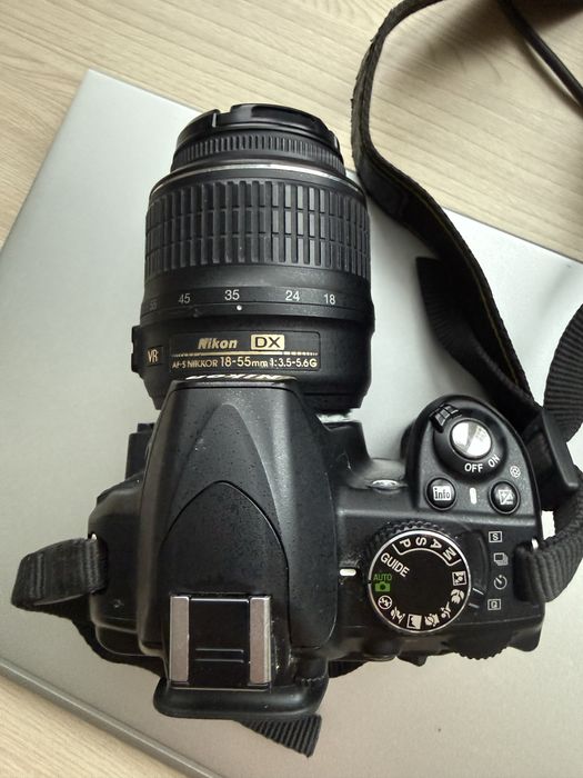 Дзеркальний фотоапарат Nikon D3100 + kit об'єктив 18-55 мм
