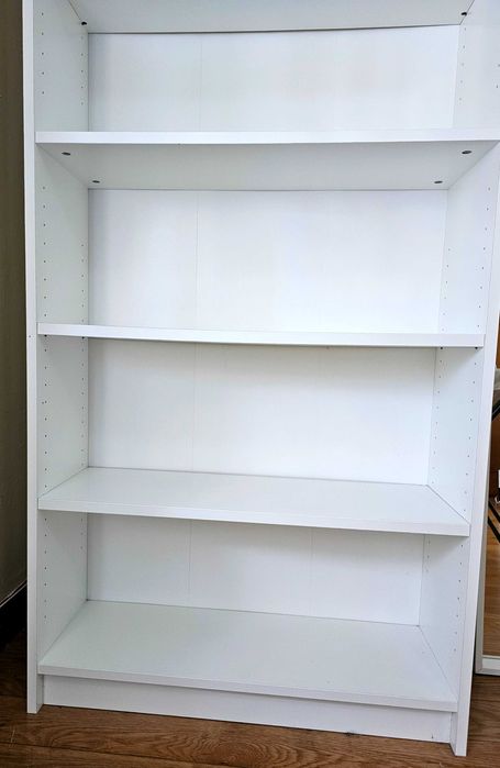Estante Billy branca 200cm