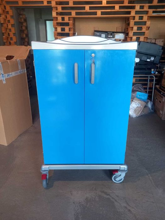 Carrinho roupa limpa