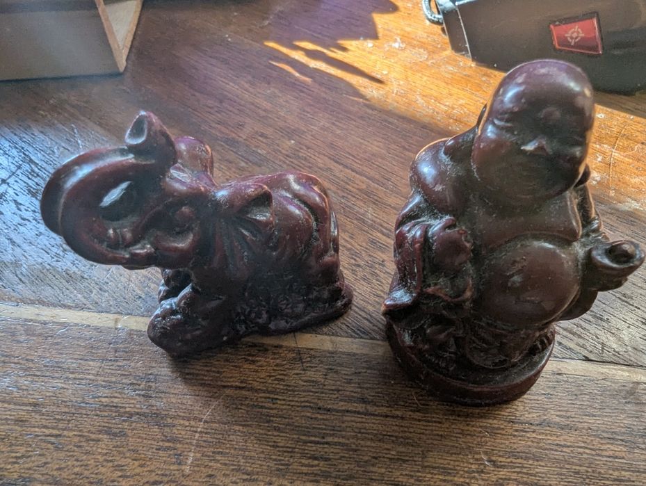 Zestaw figurek orientalnych – Śmiejący się Budda i Słoń na szczęście | Retro
