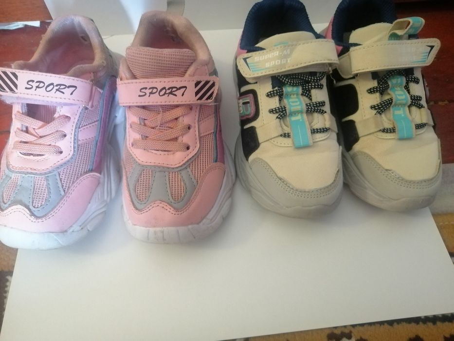 Кросівки і кеди все 600грн