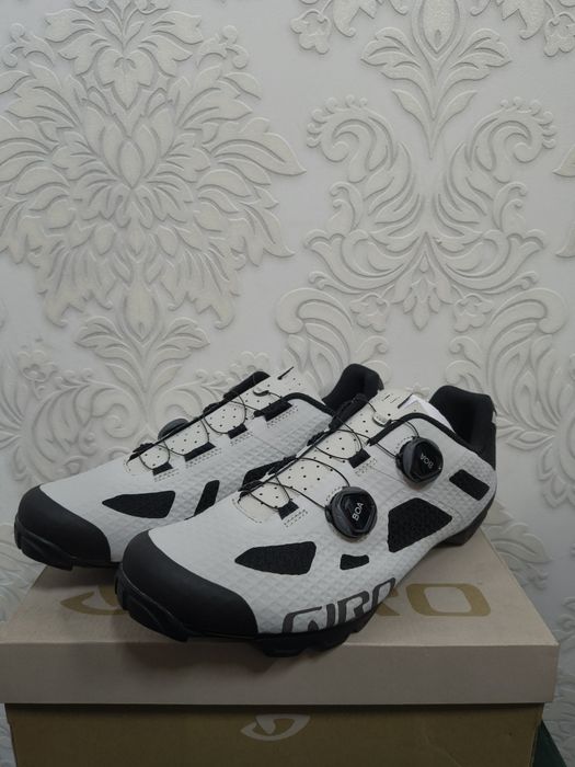 Buty rowerowe Giro sector 47 48 2x boa Spd gravel