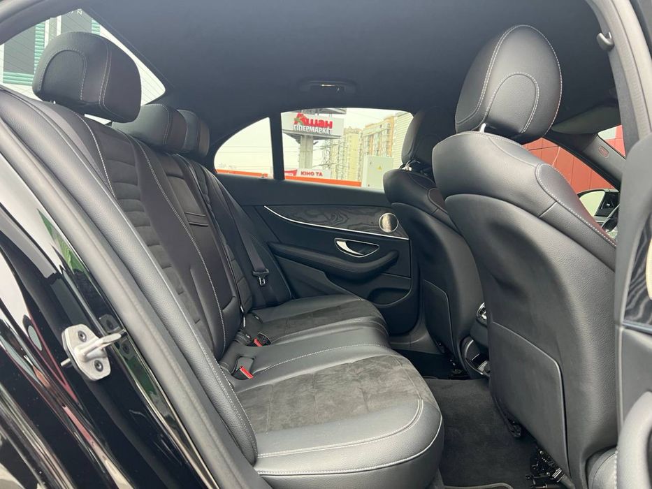 Mercedes-Benz E 2.0D Car Invest Ukraine Лізинг