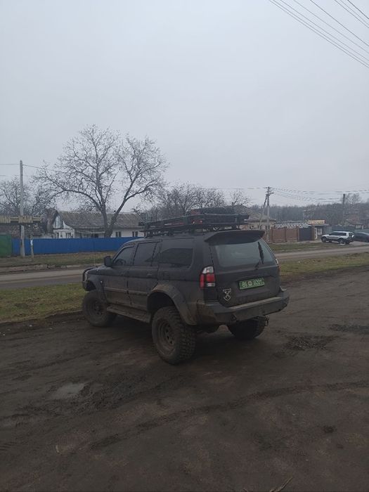 Mitsubishi Pajero sport, offroad tuned