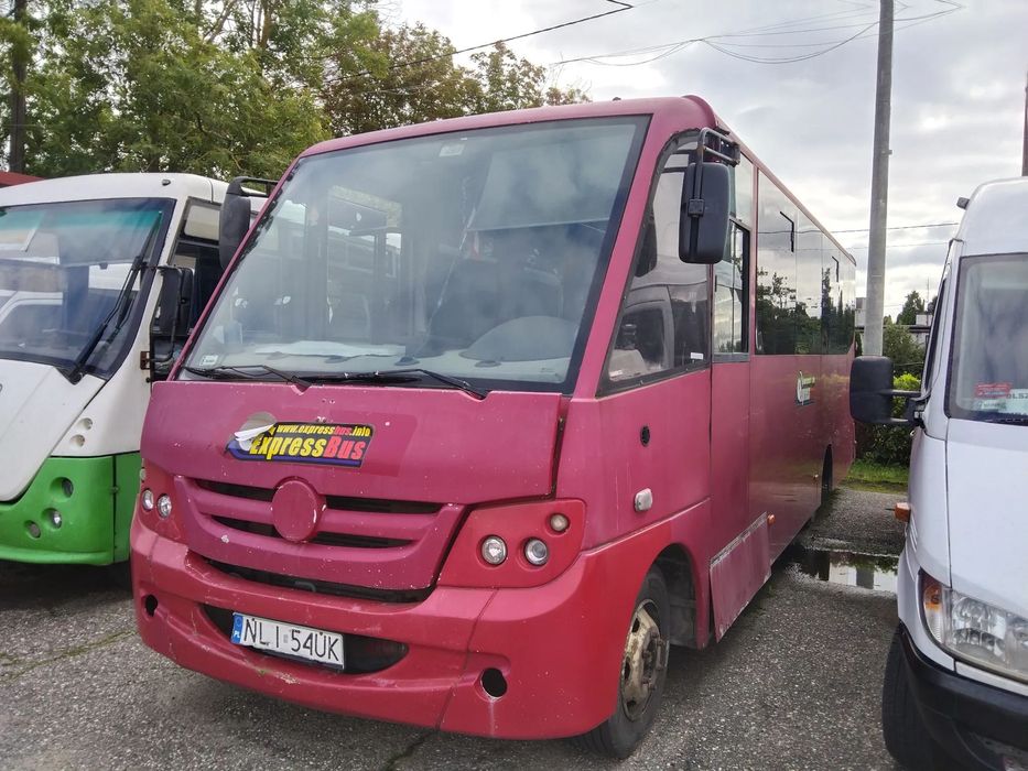 Mercedes-Benz Mediano