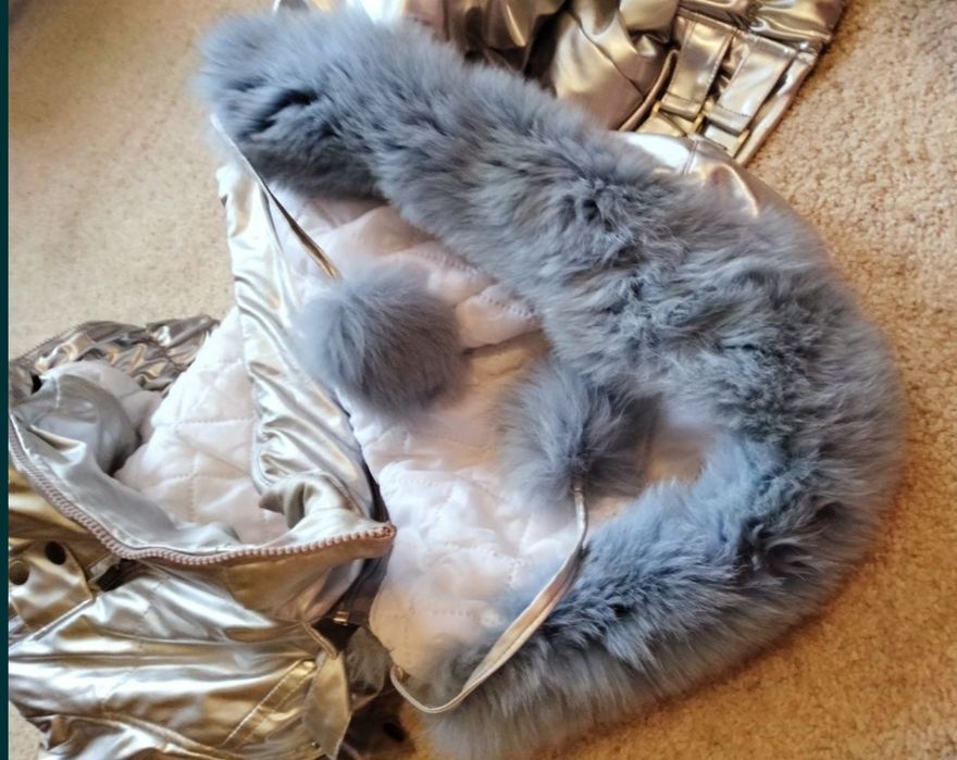 Куртка зимова, песець натур. 46 розмір,