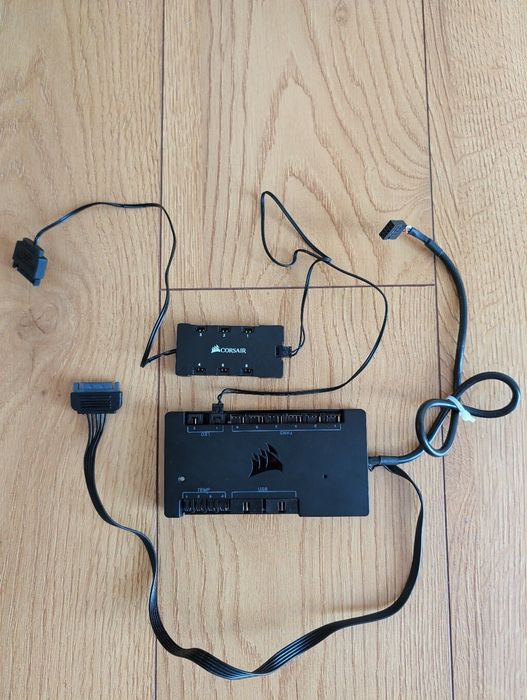 Corsair Commander PRO + Lighting Node PRO + RGB Fan Hub iCUE